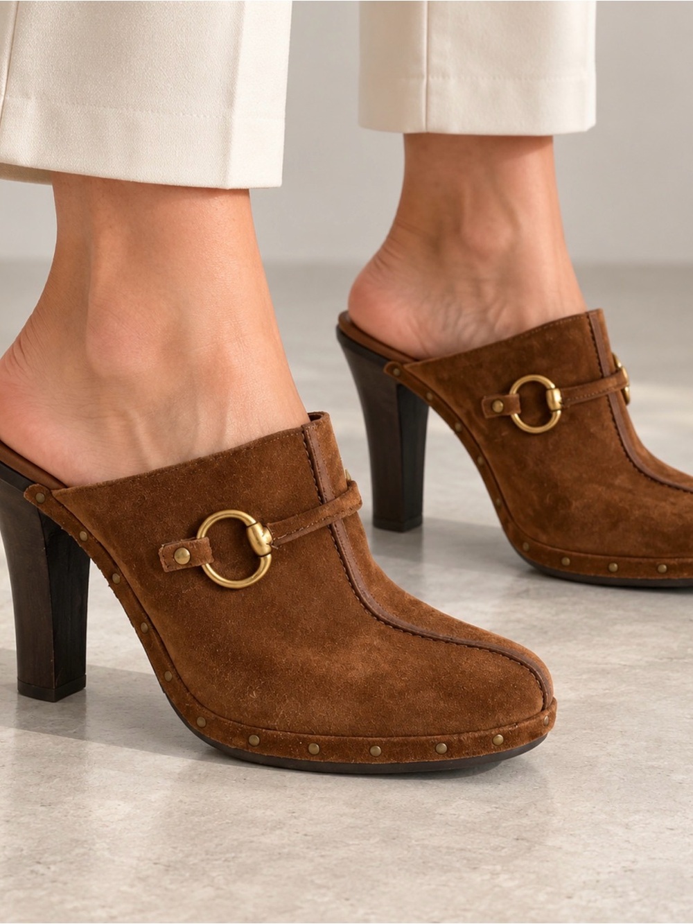 GUCCI Women’s Brown Suede Heeled Mules with Gold Ring Accent
